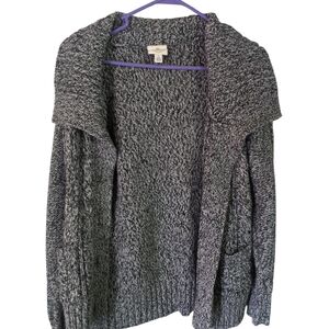 Women's Gray Knit Sweater